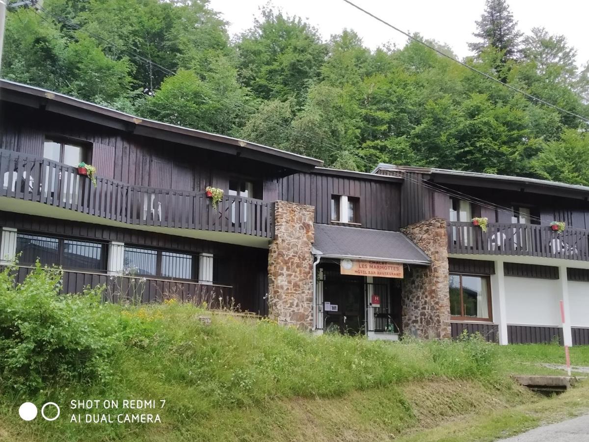 Chalet Hotel Les Marmottes 2 Etoiles Nn Montferrier المظهر الخارجي الصورة