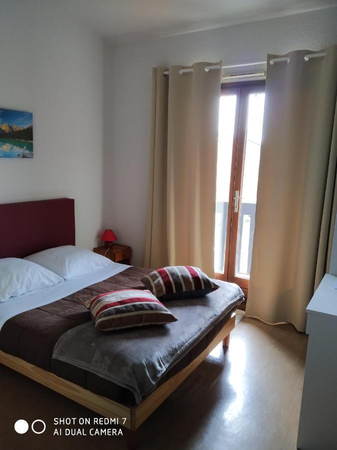 Chalet Hotel Les Marmottes 2 Etoiles Nn Montferrier المظهر الخارجي الصورة