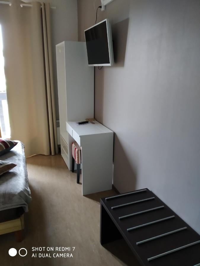 Chalet Hotel Les Marmottes 2 Etoiles Nn Montferrier المظهر الخارجي الصورة